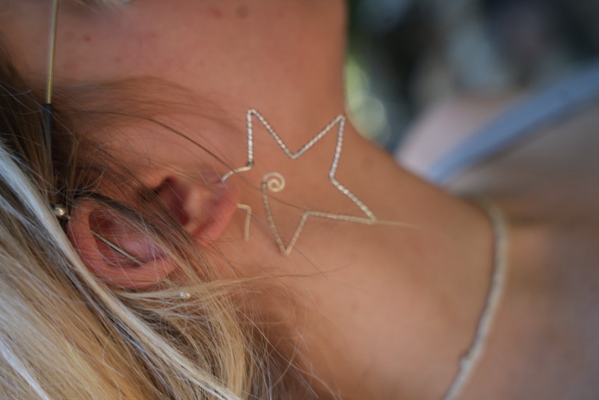 Hammered Wire Star Ear Cuff