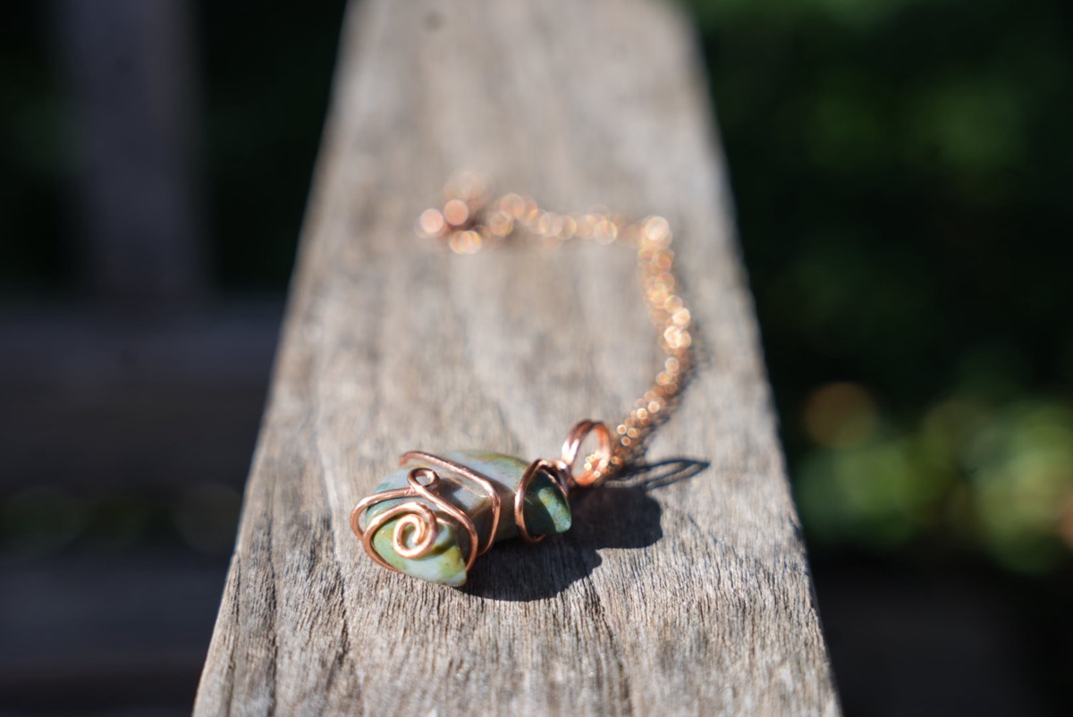 Mossy Green Stone, Copper Coil